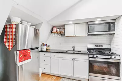 831 North Shore Road, Revere, MA 02151 - Photo 5