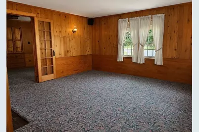 24 Congress St, Milford, MA 01757 - Photo 11