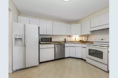 151 Coolidge Ave #303, Watertown, MA 02472 - Photo 5