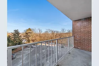 151 Coolidge Ave #303, Watertown, MA 02472 - Photo 11