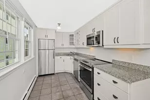 7 Westglow, Boston, MA 02122 - Photo 1