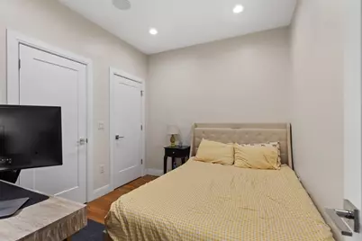 275 Old Colony Ave #10, Boston, MA 02127 - Photo 11