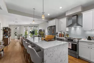275 Old Colony Ave, Boston, MA 02127 - Photo 3