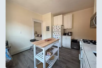 40 Grove Street #8, Boston, MA 02114 - Photo 5