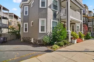 472 Talbot Ave, Boston, MA 02124 - Photo 9