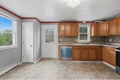 119 Vale Street, Worcester, MA 01604 - Photo 9