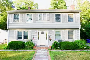 652 Oak St, East Bridgewater, MA 02333 - Photo 1