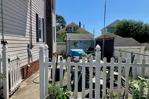 76 Capitol St, New Bedford, MA 02744 - Photo 5