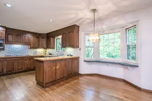 100 Hilltop Rd, Longmeadow, MA 01106 - Photo 25