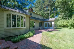 100 Hilltop Rd, Longmeadow, MA 01106 - Photo 37