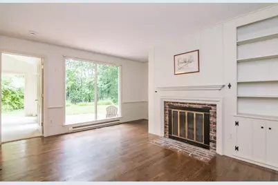 100 Hilltop Rd, Longmeadow, MA 01106 - Photo 5