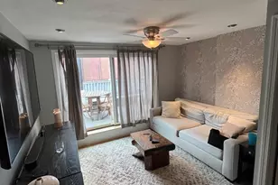 2 Lyndeboro Pl, Boston, MA 02116 - Photo 19