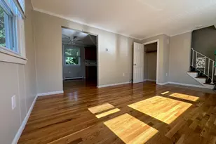 9 Lowell St, Woburn, MA 01801 - Photo 3