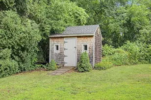 11 Crestview Dr, Hadley, MA 01036 - Photo 27