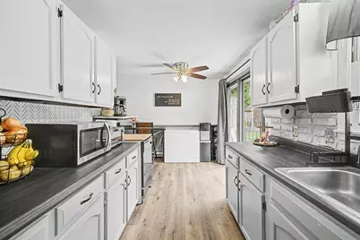11 Crestview Drive, Hadley, MA 01036 - Photo 5