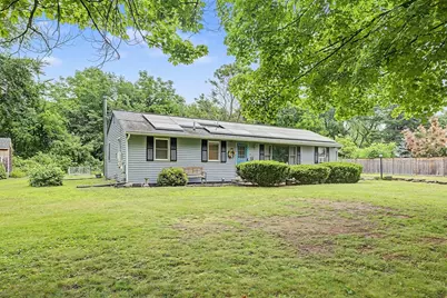 11 Crestview Drive, Hadley, MA 01036 - Photo 3