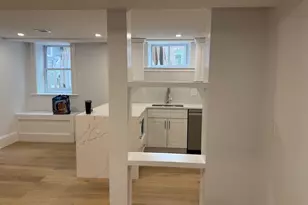 10 Beech St, Cambridge, MA 02140 - Photo 5