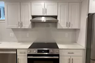 10 Beech St, Cambridge, MA 02140 - Photo 1
