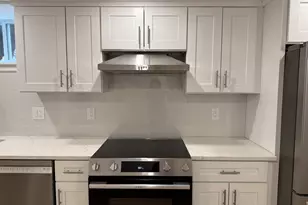 10 Beech St, Cambridge, MA 02140 - Photo 1