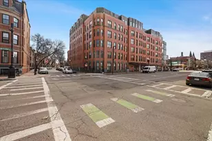 566 Columbus Ave, Boston, MA 02118 - Photo 37