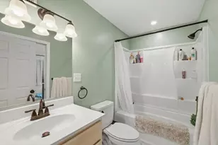 28 Shepard St, Westfield, MA 01085 - Photo 33