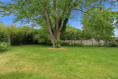 127 Pine Ave, Barnstable, MA 02601 - Photo 23