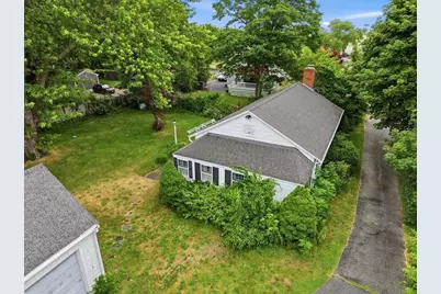127 Pine Ave, Barnstable, MA 02601 - Photo 25