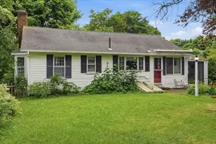 127 Pine Ave, Barnstable, MA 02601 - Photo 3