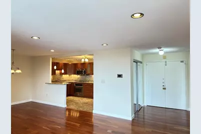 1006 Paradise Rd #4PN, Swampscott, MA 01907 - Photo 7