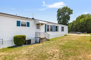 85 Amherst Ave, Taunton, MA 02780 - Photo 29