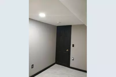 273 Pleasant St, Gardner, MA 01440 - Photo 17