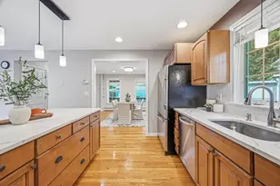 77 Thayer Rd, Braintree, MA 02184 - Photo 15