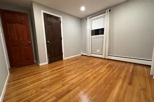 32 Madison Ave, Watertown, MA 02472 - Photo 7