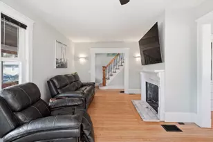 52 Pebble Ave, Winthrop, MA 02152 - Photo 3