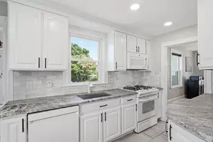 52 Pebble Ave, Winthrop, MA 02152 - Photo 7