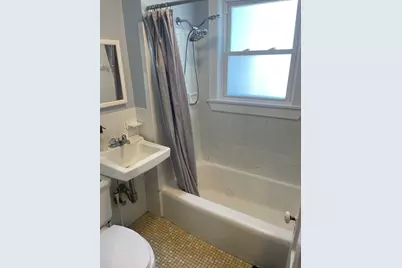 6 Cambridge Terrace #1R, Boston, MA 02134 - Photo 5