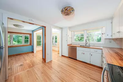 13 Shore Ave, Maynard, MA 01754 - Photo 7