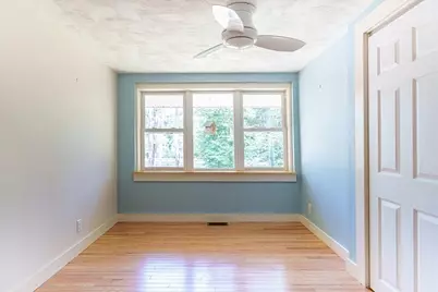 13 Shore Ave, Maynard, MA 01754 - Photo 5