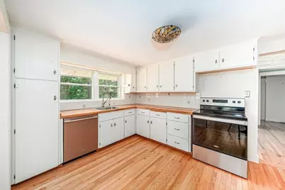 13 Shore Ave, Maynard, MA 01754 - Photo 11