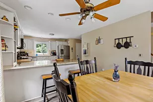 195 Bournehurst Dr, Plymouth, MA 02360 - Photo 9