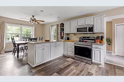 195 Bournehurst Dr, Plymouth, MA 02360 - Photo 5
