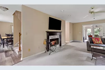 195 Bournehurst Dr, Plymouth, MA 02360 - Photo 11