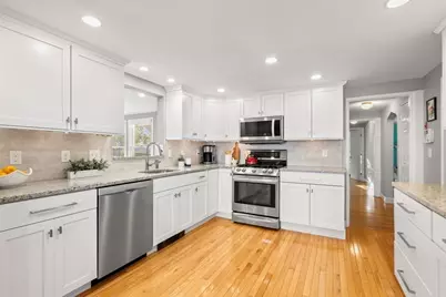 15 University Rd, Arlington, MA 02474 - Photo 9