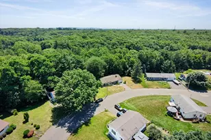 195 Murphy Ln, Chicopee, MA 01020 - Photo 37