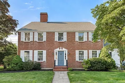 10 Dartmouth Street, Winchester, MA 01890 - Photo 3