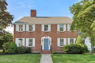 10 Dartmouth St, Winchester, MA 01890 - Photo 3