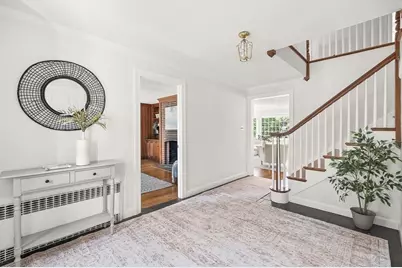 10 Dartmouth Street, Winchester, MA 01890 - Photo 7