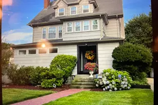 7 Somerset St, Worcester, MA 01609 - Photo 1