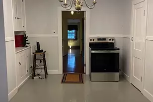 7 Somerset St, Worcester, MA 01609 - Photo 9