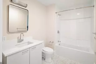 214 Market, Boston, MA 02135 - Photo 9